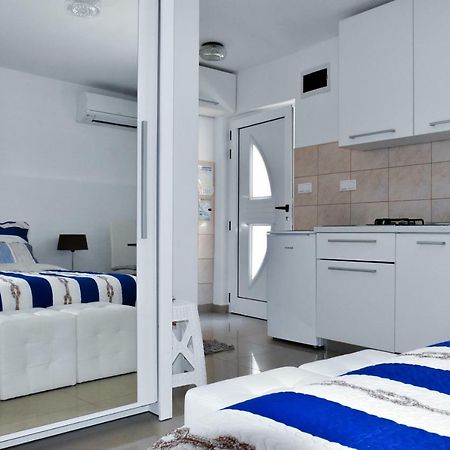 Apartment Anemare Kastela ~ Near By Split And Trogir Bagian luar foto