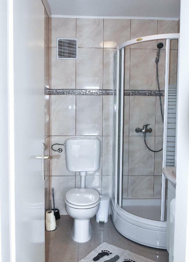 Apartment Anemare Kastela ~ Near By Split And Trogir Bagian luar foto
